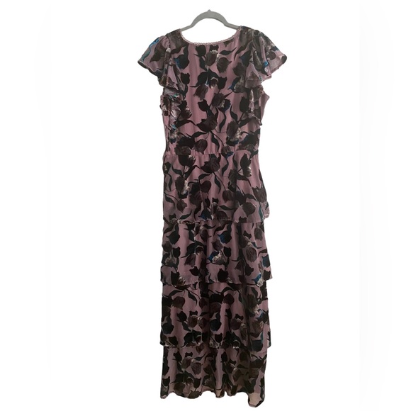 Willow & Clay Full Length Dress, Size Medium - Picture 6 of 8